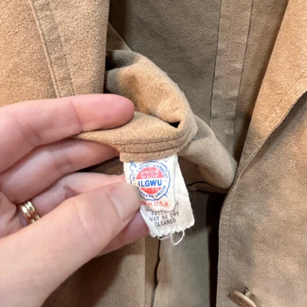 Source Unknown vtg suede